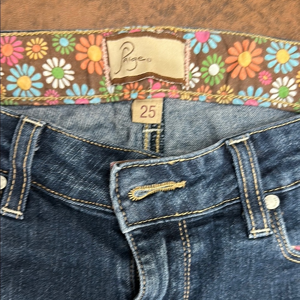 Paige Blue Women's Capri Jeans